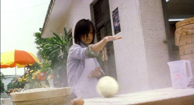 Mui making buns.